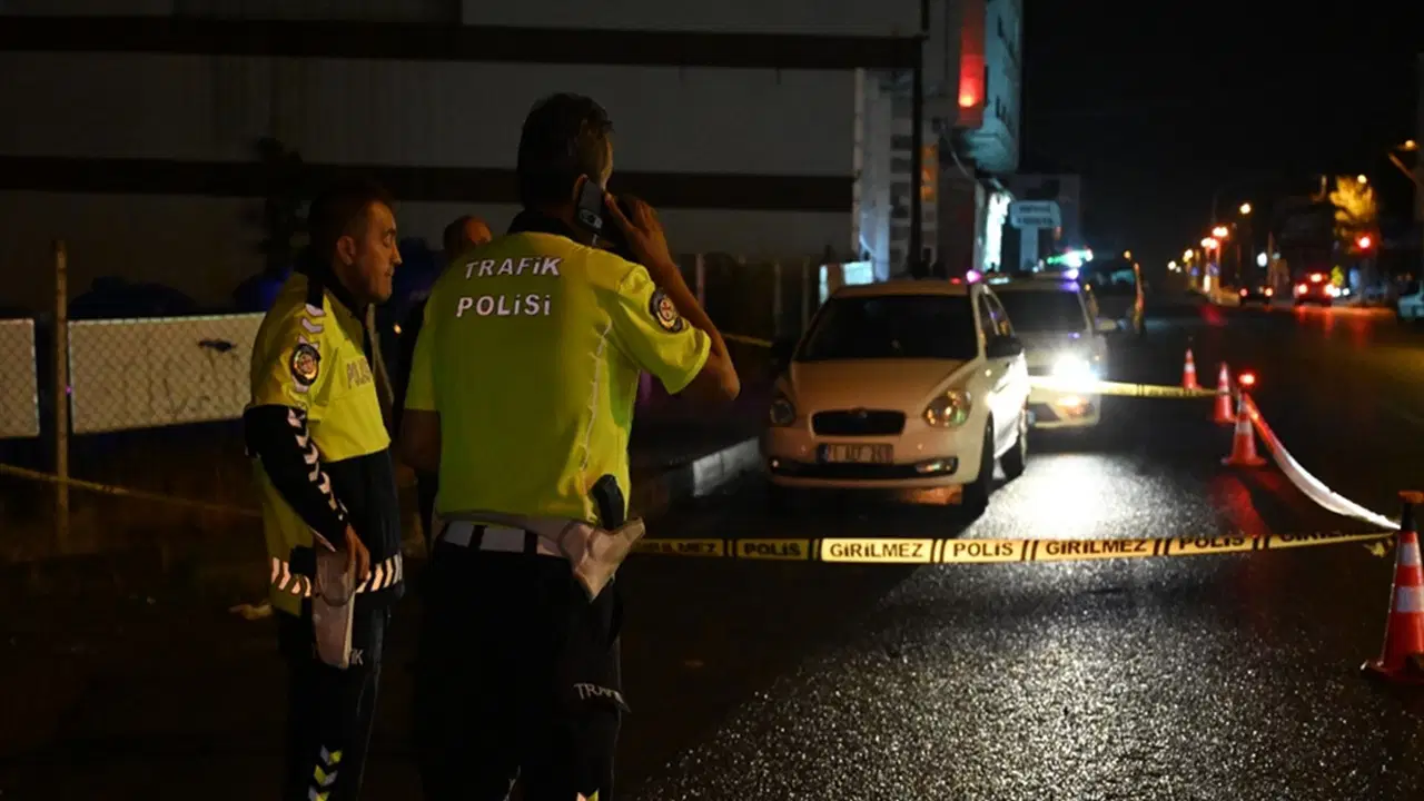 Kırıkkale'de acı olay: Kazaya müdahale eden polis, başka bir aracın çarpmasıyla şehit oldu