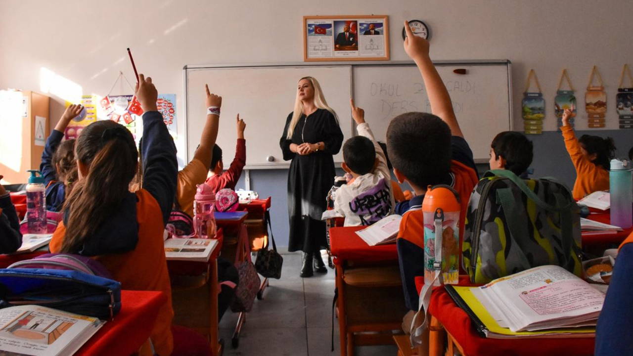 MEB'den 81 ile yazı: Ders saatlerinde değişiklik