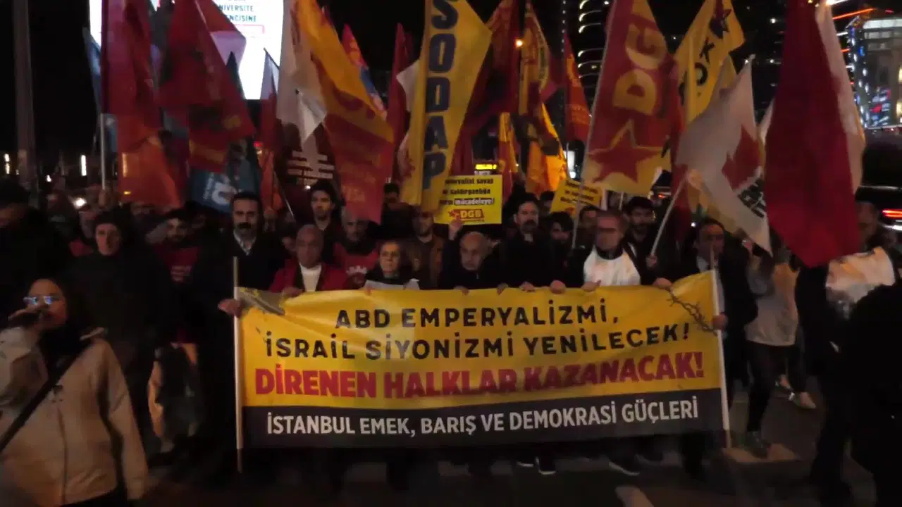 İsrail Konsolosluğu önünde protesto: ‘Halkların dayanışması bu karanlığı yenecek güçtedir’