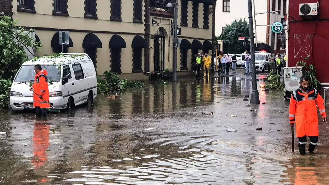 İstanbul'un 'sel haritası' hazırlandı: En riskli 5 ilçe belli oldu