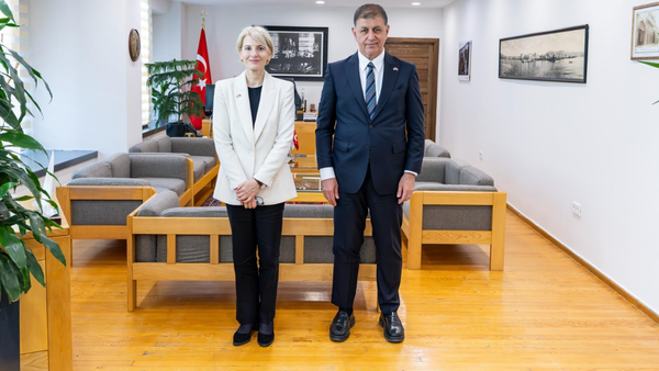 Cemil Tugay, İngiltere Büyükelçisi Morris ile Kritik Görüşme Gerçekleştirdi mi?