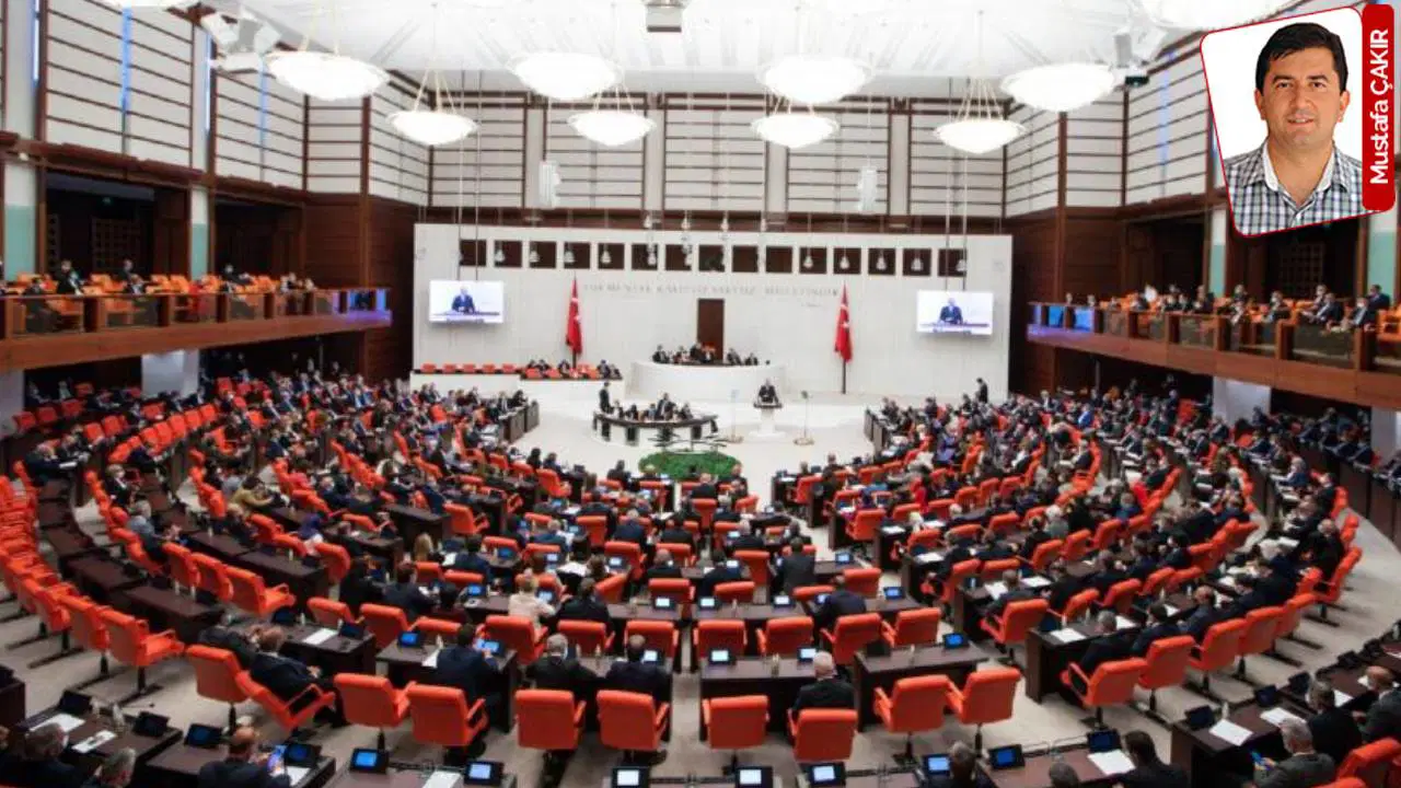 İktidar, emekçi ve emeklilerin taleplerini yine görmezden gelirken iktisatçılar milletvekillerine ‘bütçeye hayır oyu verin’ çağrısı yaptı: Bu bütçe kimin?