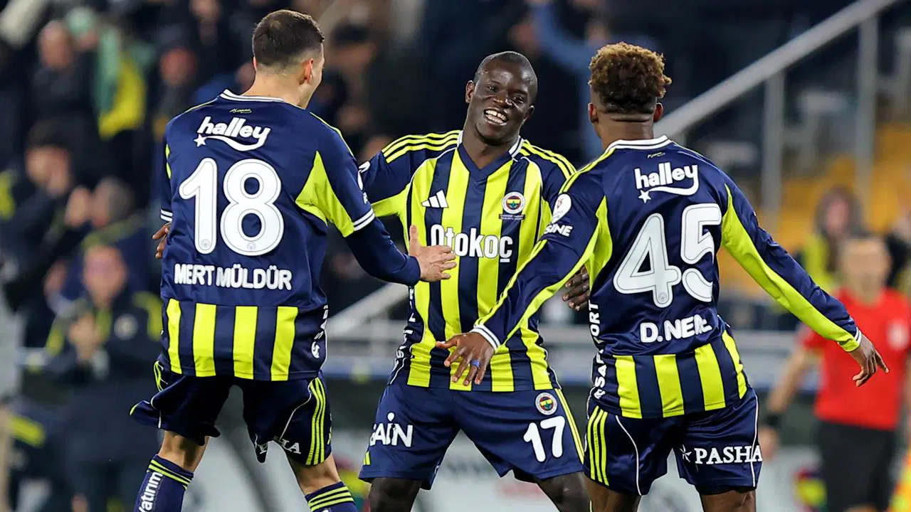 N'Golo Kante'den Fenerbahçe'de bir ilk!