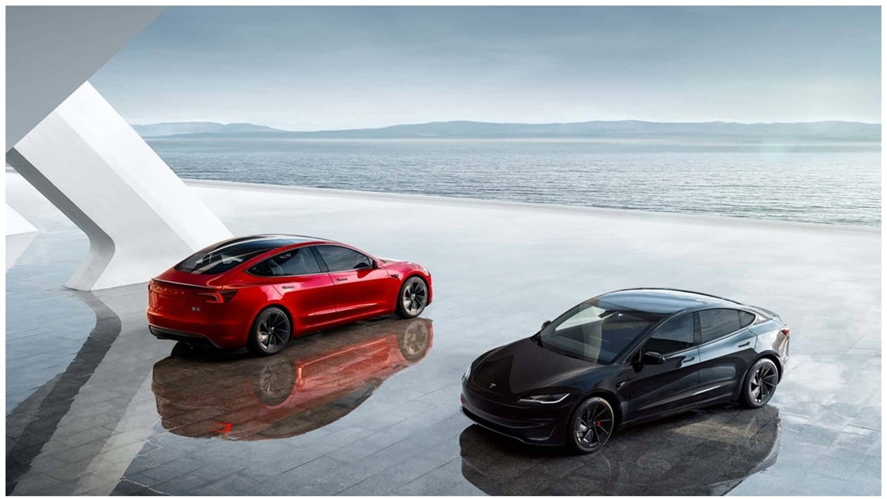 Tesla fiyatları düşüyor! Model 3 ve Model Y’nin standart versiyonları tanıtıldı! İşte Türkiye fiyatları ve satış tarihi...