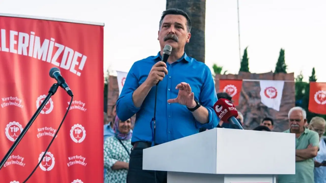Erkan Baş'tan İzmir'de iktidara 'NATO Zirvesi' eleştirisi: 'Bunlar ne yerli ne milli, dibine kadar Amerikancı!'