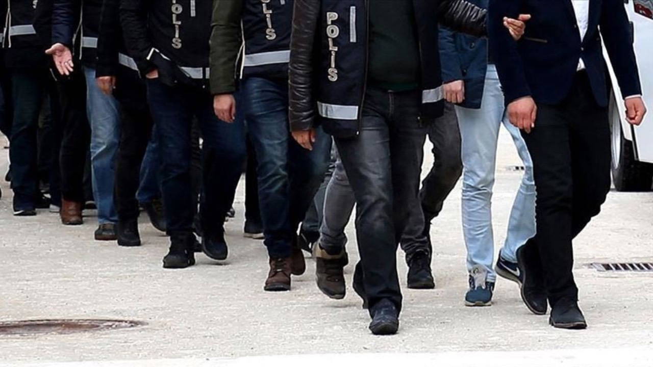 FETÖ’nün güncel yapılanmasına operasyon: 92 gözaltı