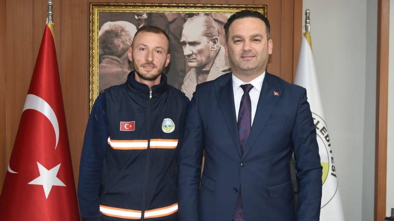 Görele Belediyesi temizlik işçisi ödüllendirildi