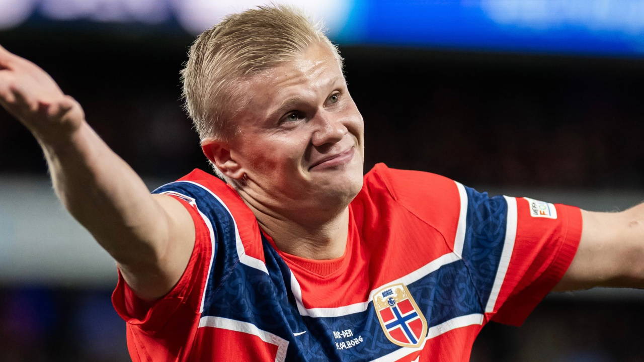 Erling Haaland yıldızlaştı: Norveç 5 gollü düelloda kazandı!