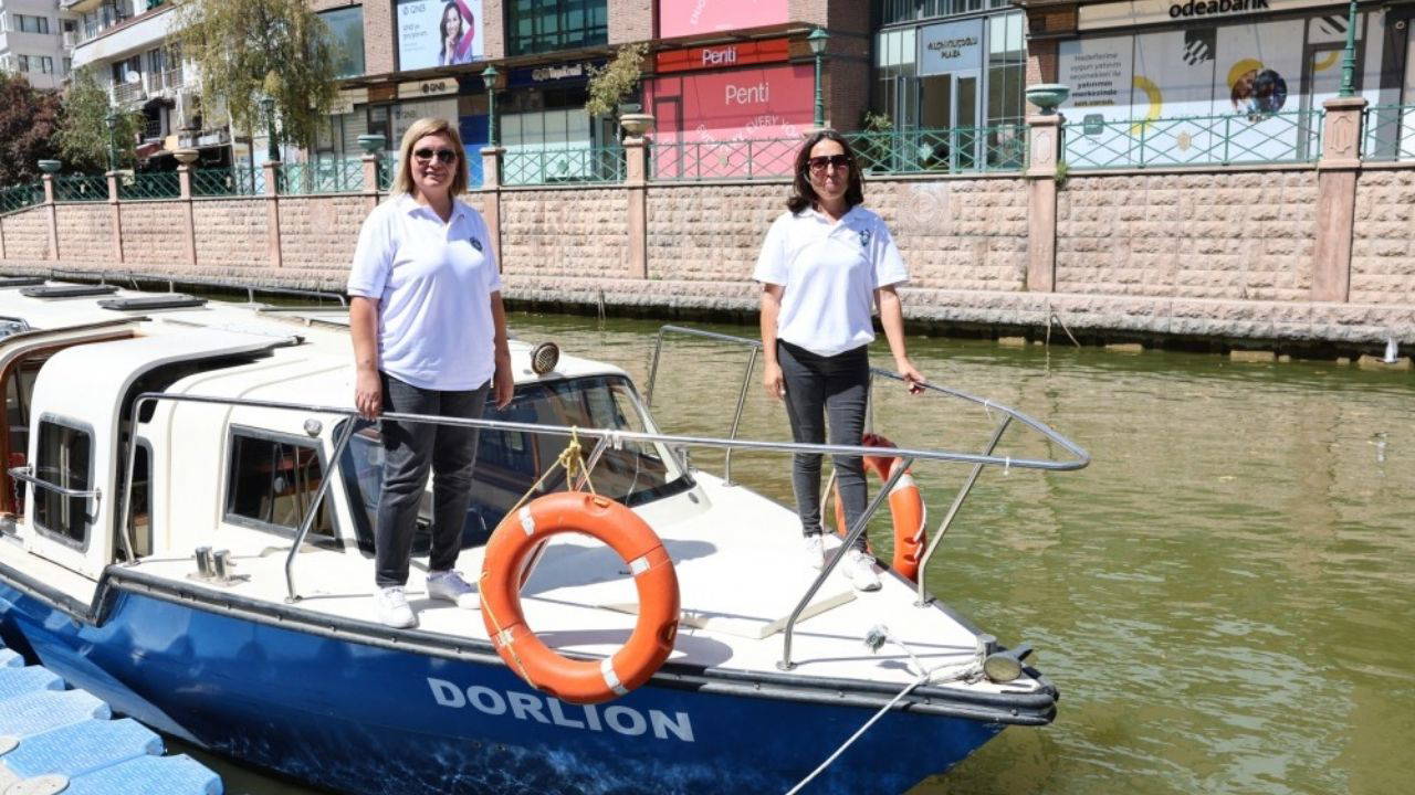 Kadınlar direksiyonda