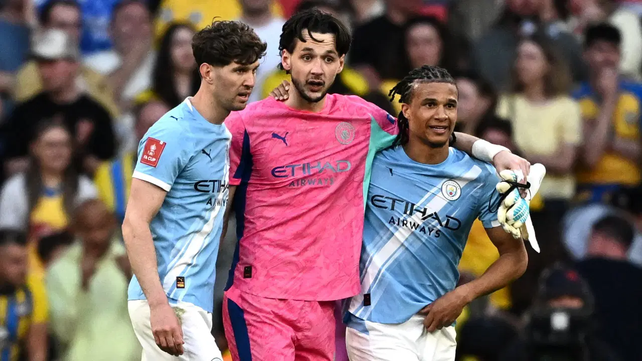 Manchester City'de yol ayrımı resmen açıklandı!