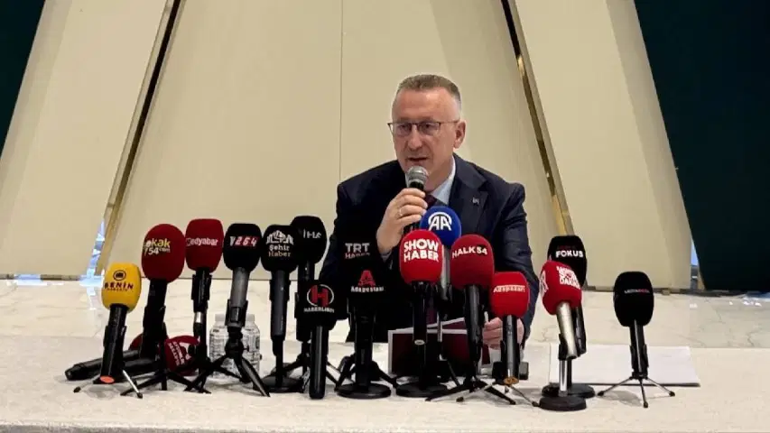 Yasak aşk iddiasıyla gündeme gelmişti: AKP'li başkandan iddialar hakkında yeni açıklama