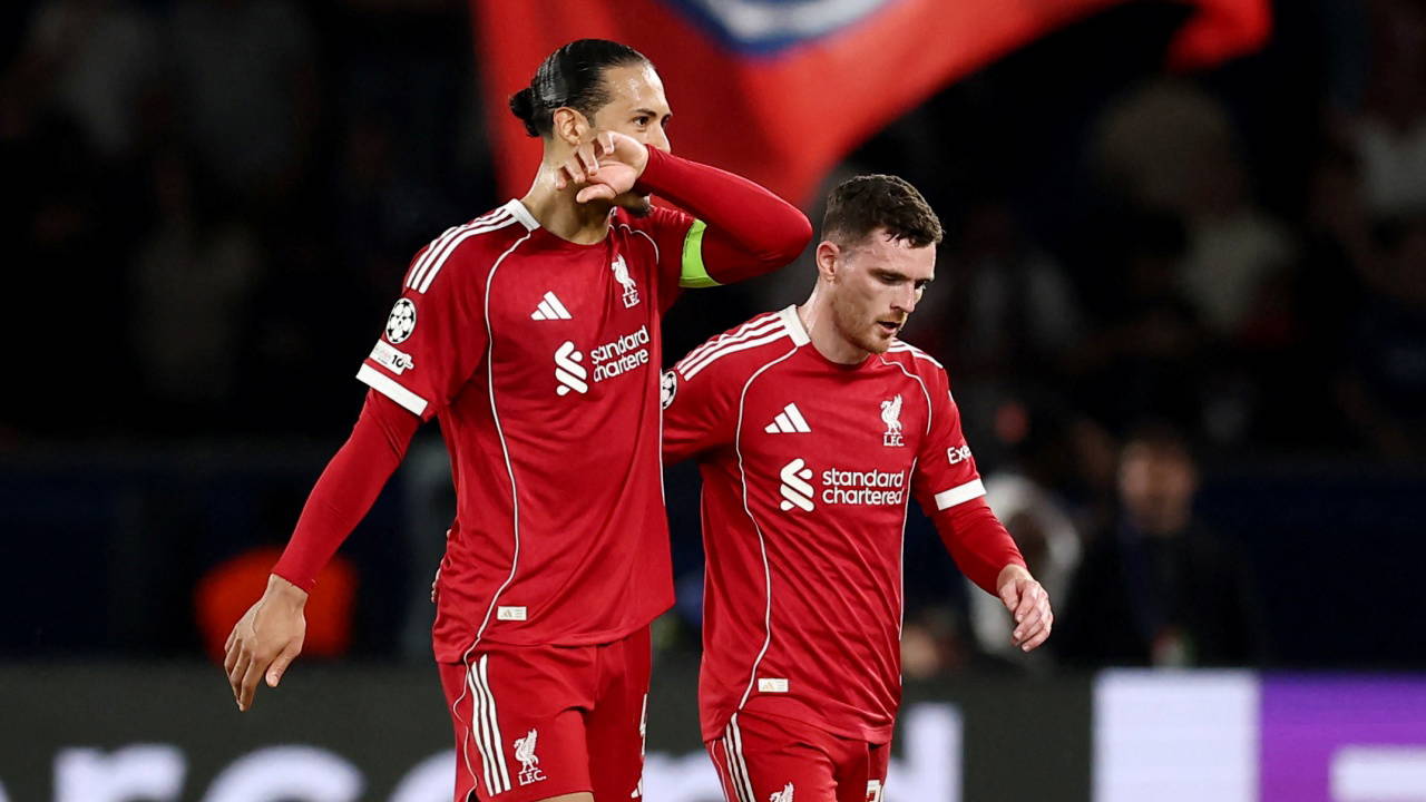 Liverpool'da yol ayrımı! Resmen açıklandı...