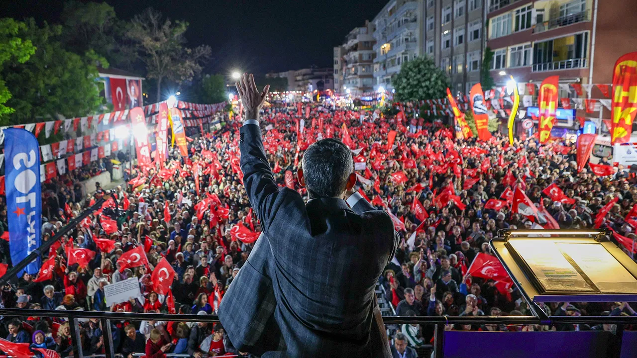 Özgür Çelik duyurdu: CHP'nin İstanbul'daki yeni miting adresi belli oldu