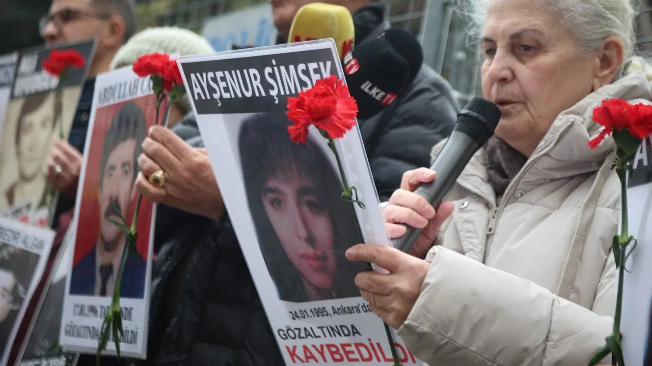Cumartesi Anneleri 1087. haftada 'Ayşenur Şimşek' için adalet istedi