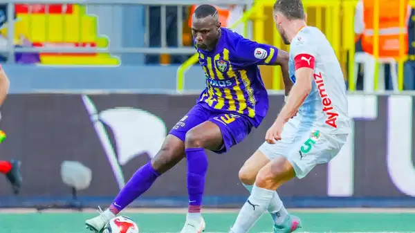 Süper Lig ekibi ayrılığı resmen duyurdu!