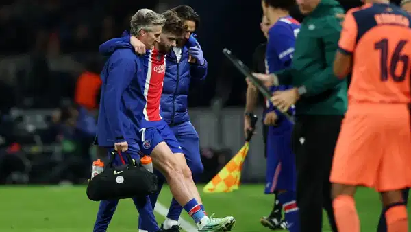 Kvaratskhelia'dan PSG'ye kötü haber