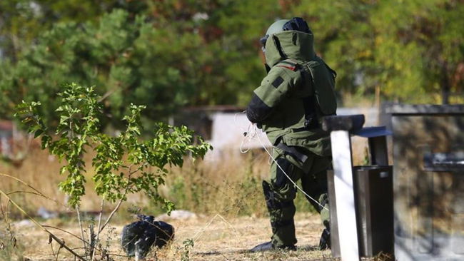Kentte bomba alarmı: Bahçede gömülü halde bulundu