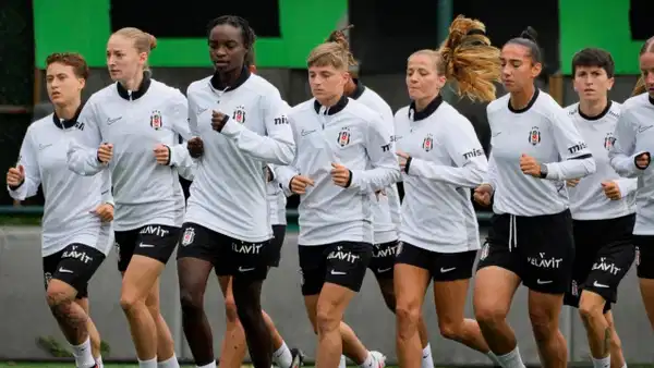 Beşiktaş'ın Kadın Futbol Süper Ligi maçına erteleme kararı!