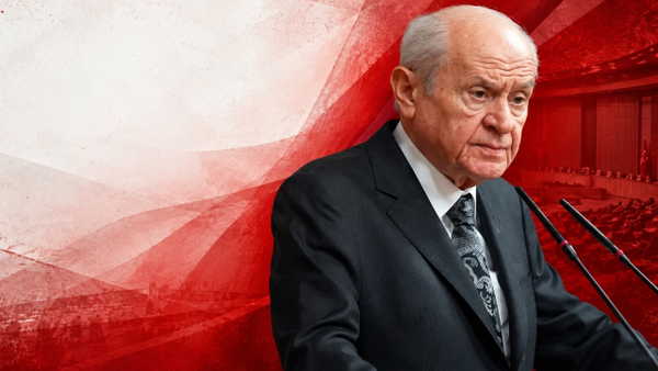 Devlet Bahçeli'den gençlere dikkat çeken çağrı: 'Fransa'ya heveslenmeyin!'