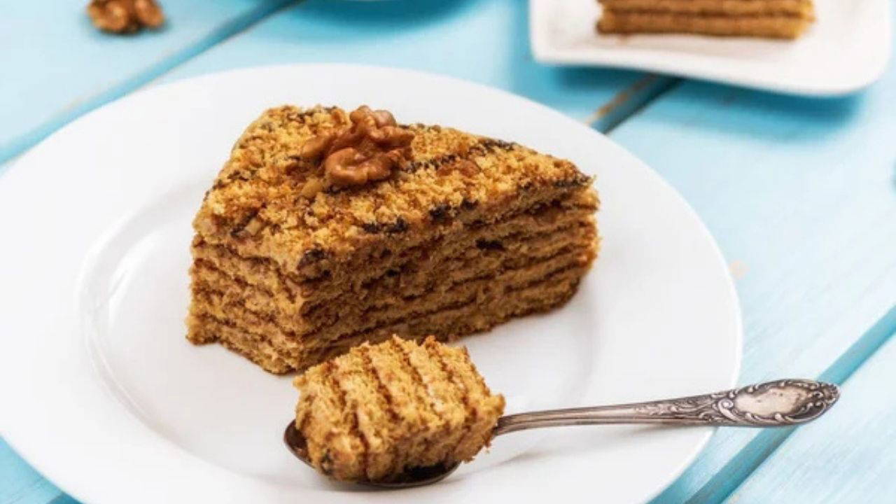 Bal ve cevizin muhteşem uyumu: Marlenka tarifi