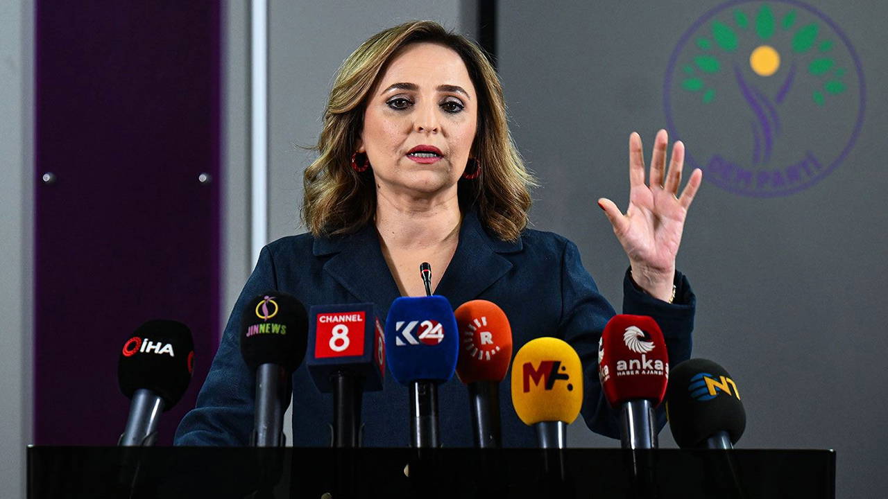 DEM Parti'den 'Tarihi bir eşikteyiz' açıklaması: PKK 11 Temmuz'da Süleymaniye'de silah bırakacak