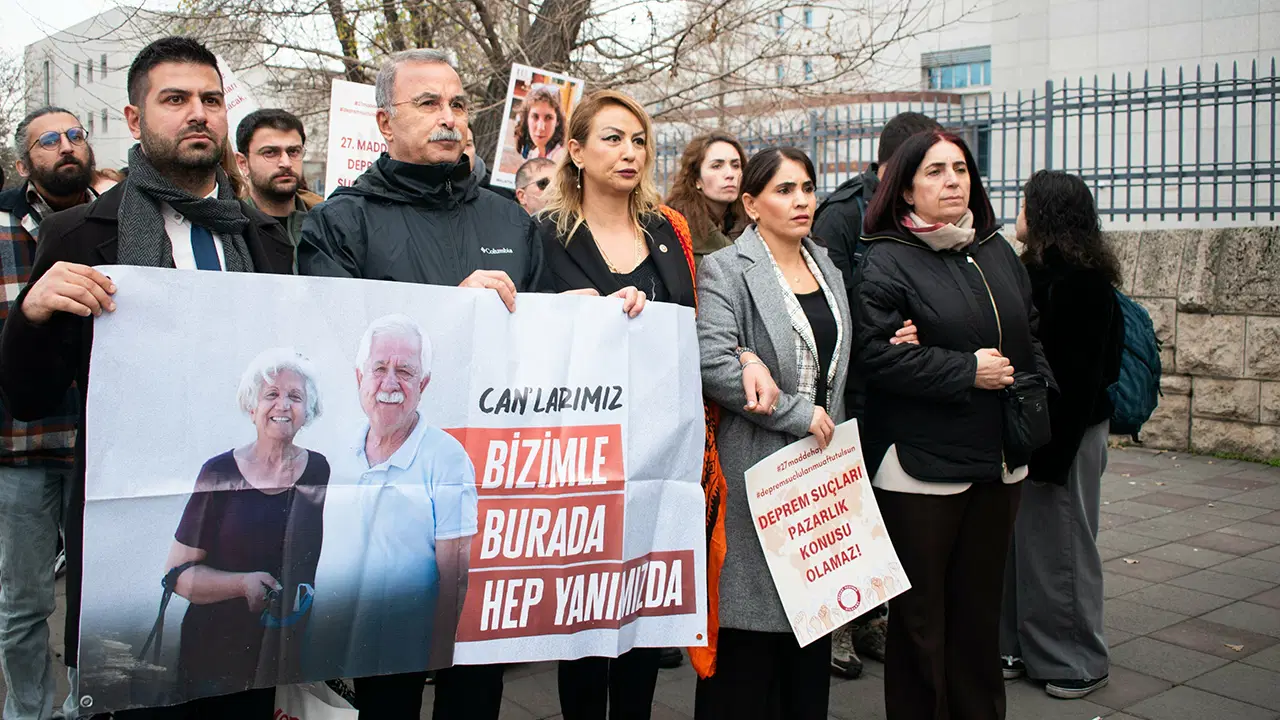 CHP, DEM Parti ve TİP milletvekillerinden 11. Yargı Paketi açıklaması: 'Deprem suçlarının affı olmaz' diyeceğiz!