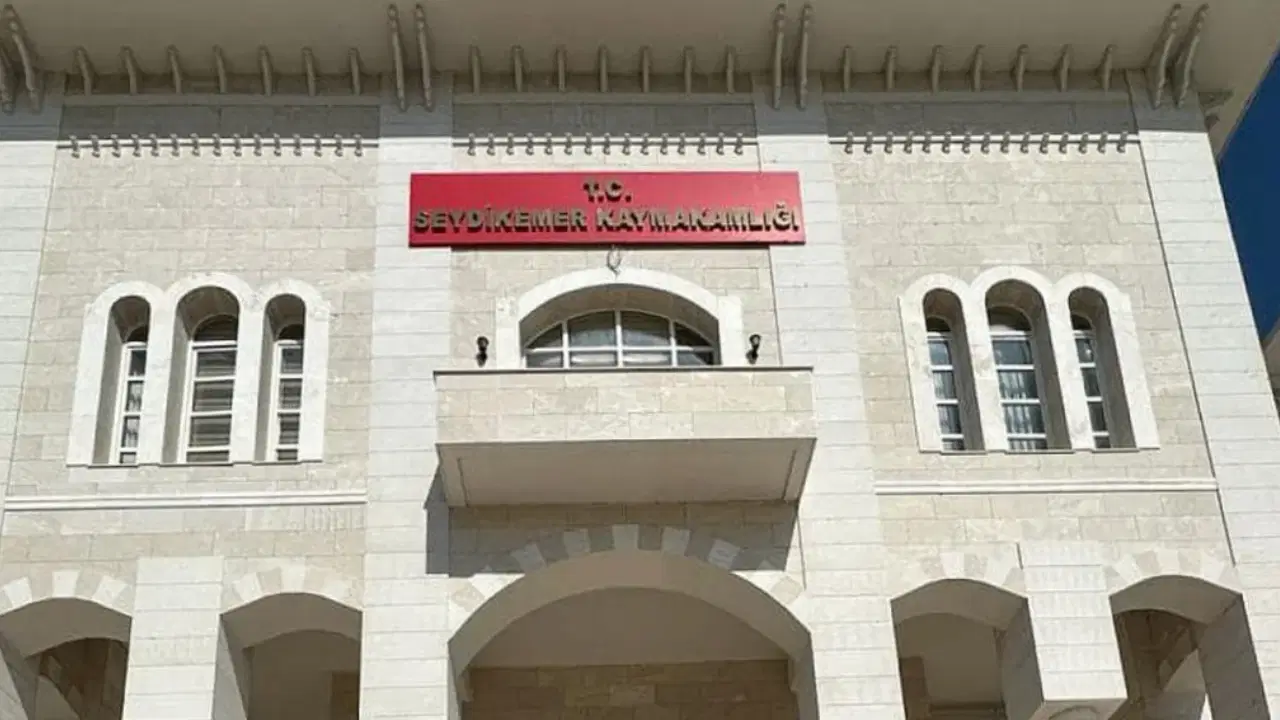 Muğla'da kaymakam koruması ve şoförü 'rüşvet' soruşturmasında gözaltında