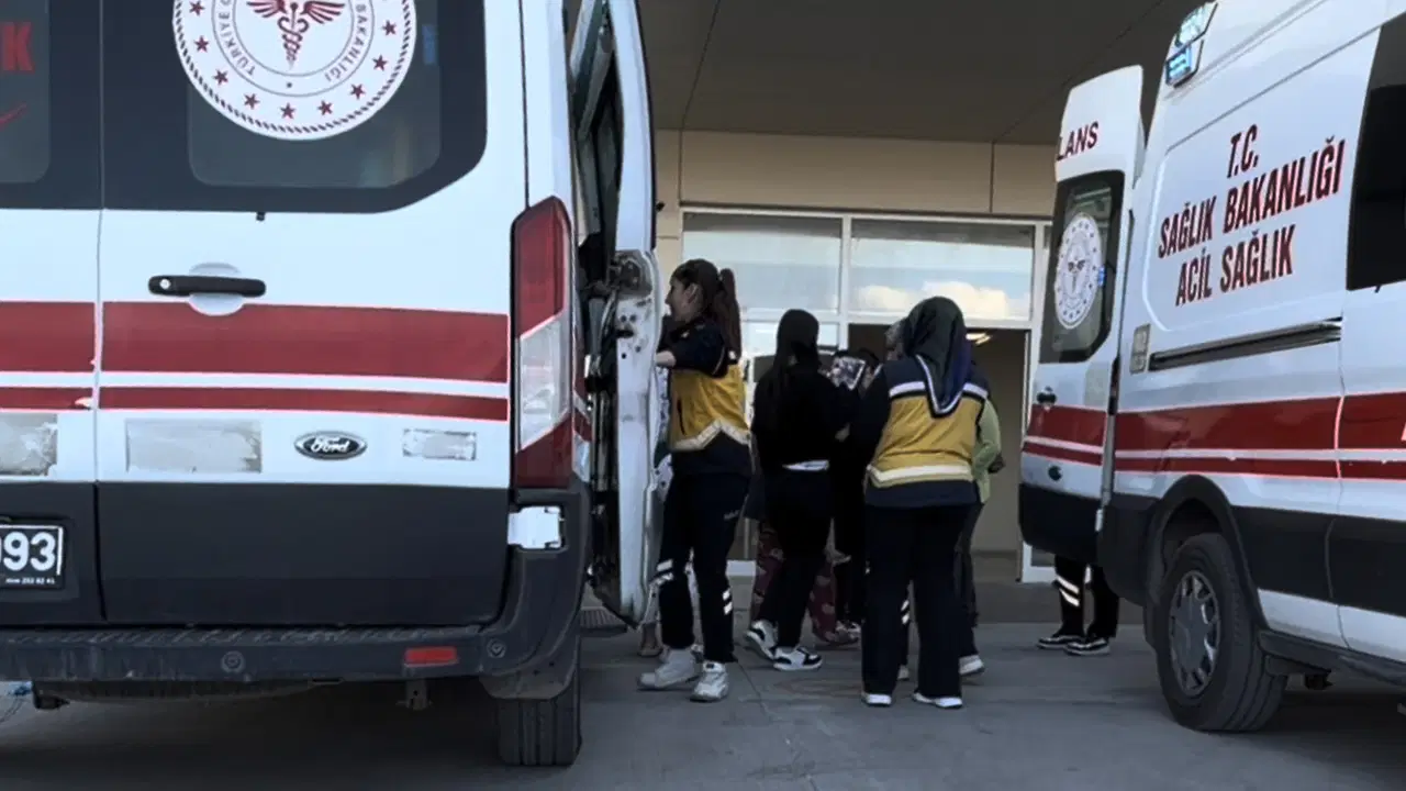 Burdur’da KYK yurdunda zehirlenme şüphesi: Valilikten açıklama geldi