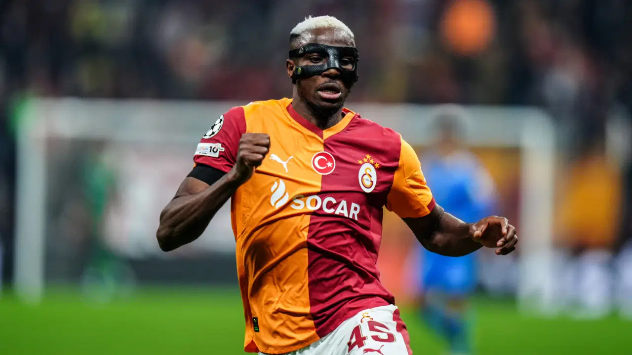 Victor Osimhen transfer için isim verdi: 'Onları ikna etmek için uğraşıyorum'