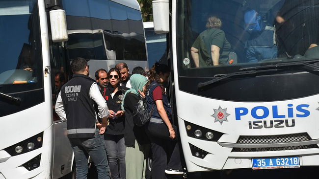 Ege Üniversitesi'nde yolsuzluk operasyonu: 41 kişi adliyede