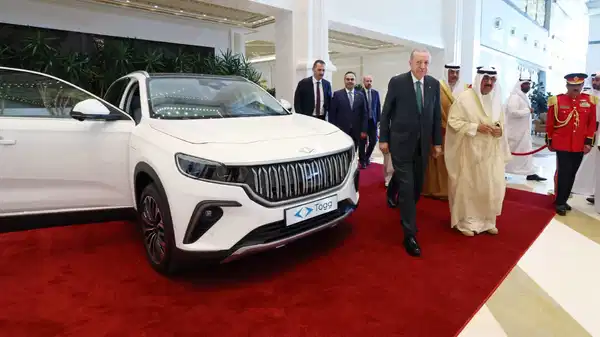 Cumhurbaşkanı Erdoğan, Kuveyt Emiri es Sabah'a Togg hediye etti!