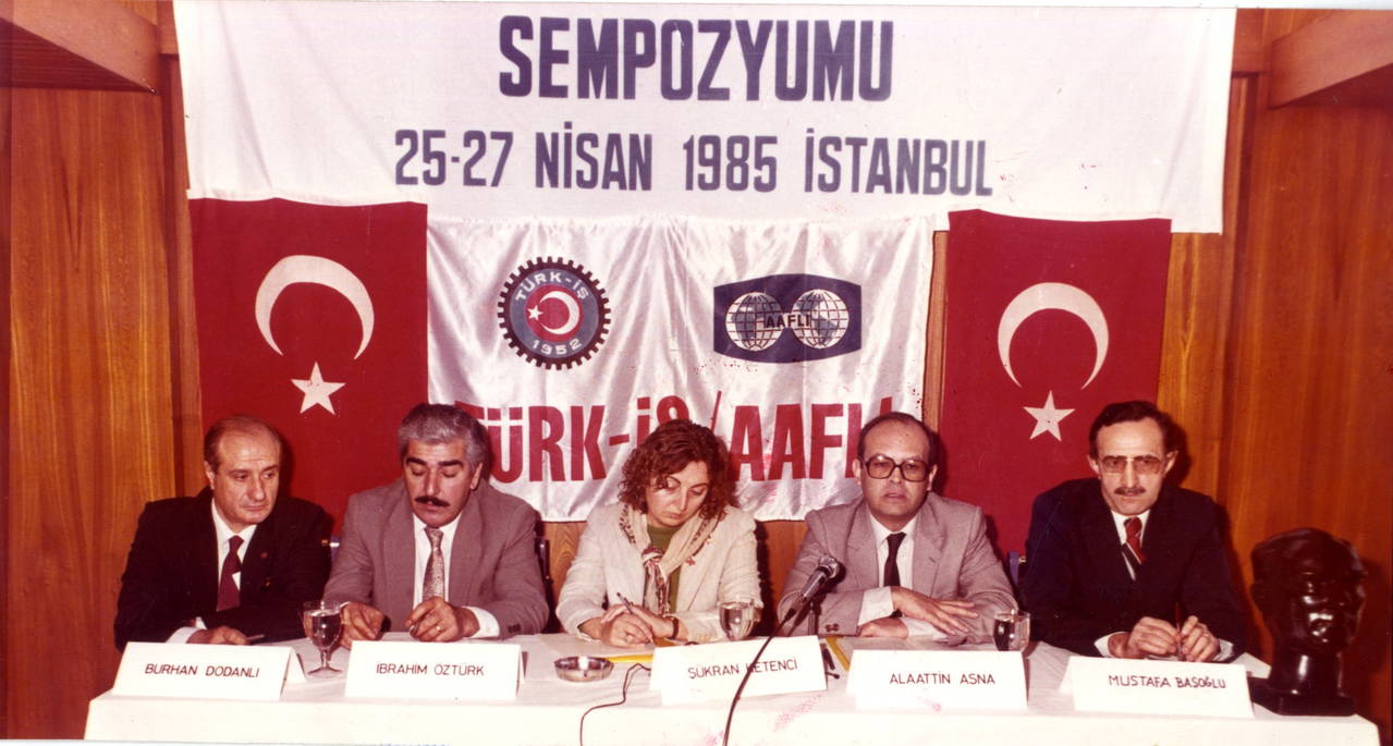 Cumhuriyet’ten bir Şükran Soner geçti