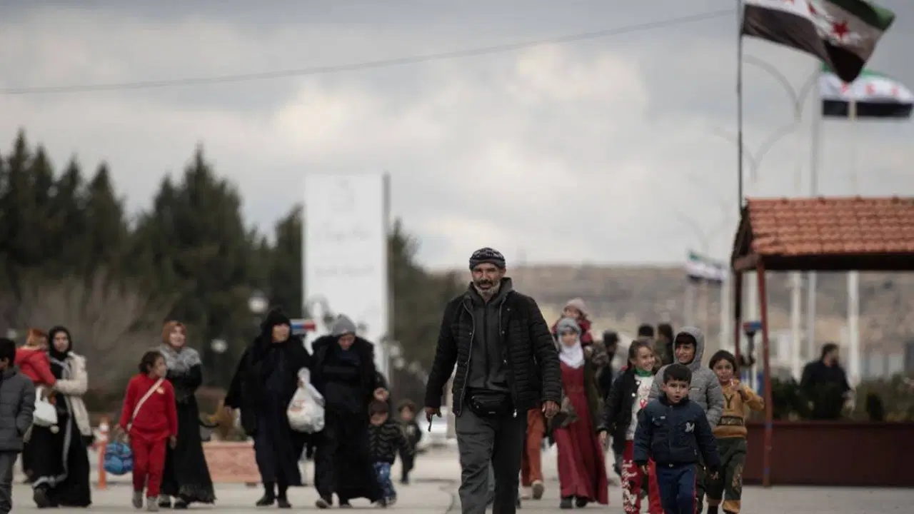 İsrail tehdidi sonrası Suriye, Lübnan'la sınır kapısını kapattı