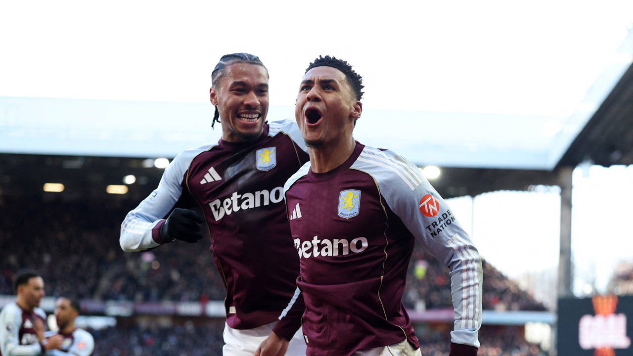 Aston Villa, üç puanı üç golle aldı!