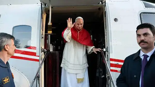 Papa'dan Erdoğan'a helikopter teşekkürü