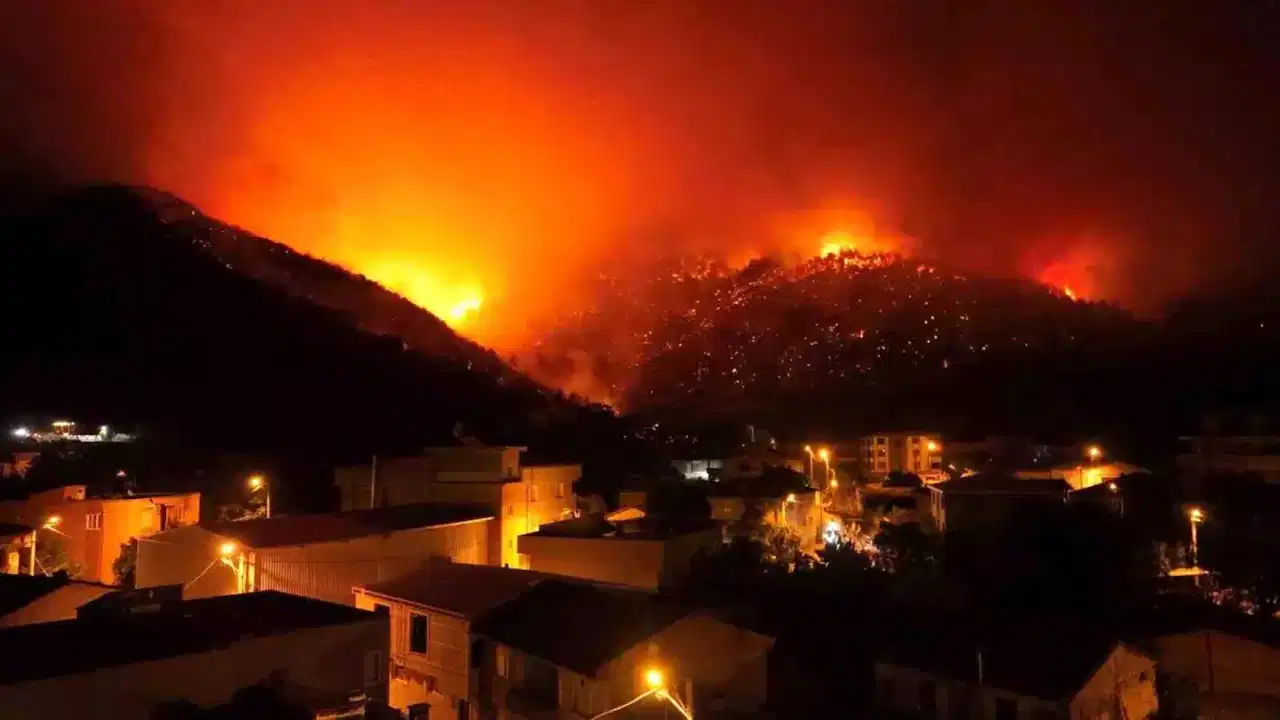 Bursa'dan acı haber: Orman yangınına müdahale ederken kalp krizi geçiren itfaiye eri kurtarılamadı
