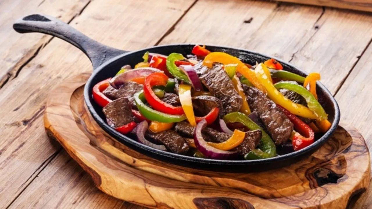 Meksika Mutfağının Renkli ve Lezzetli Yüzü: Fajita
