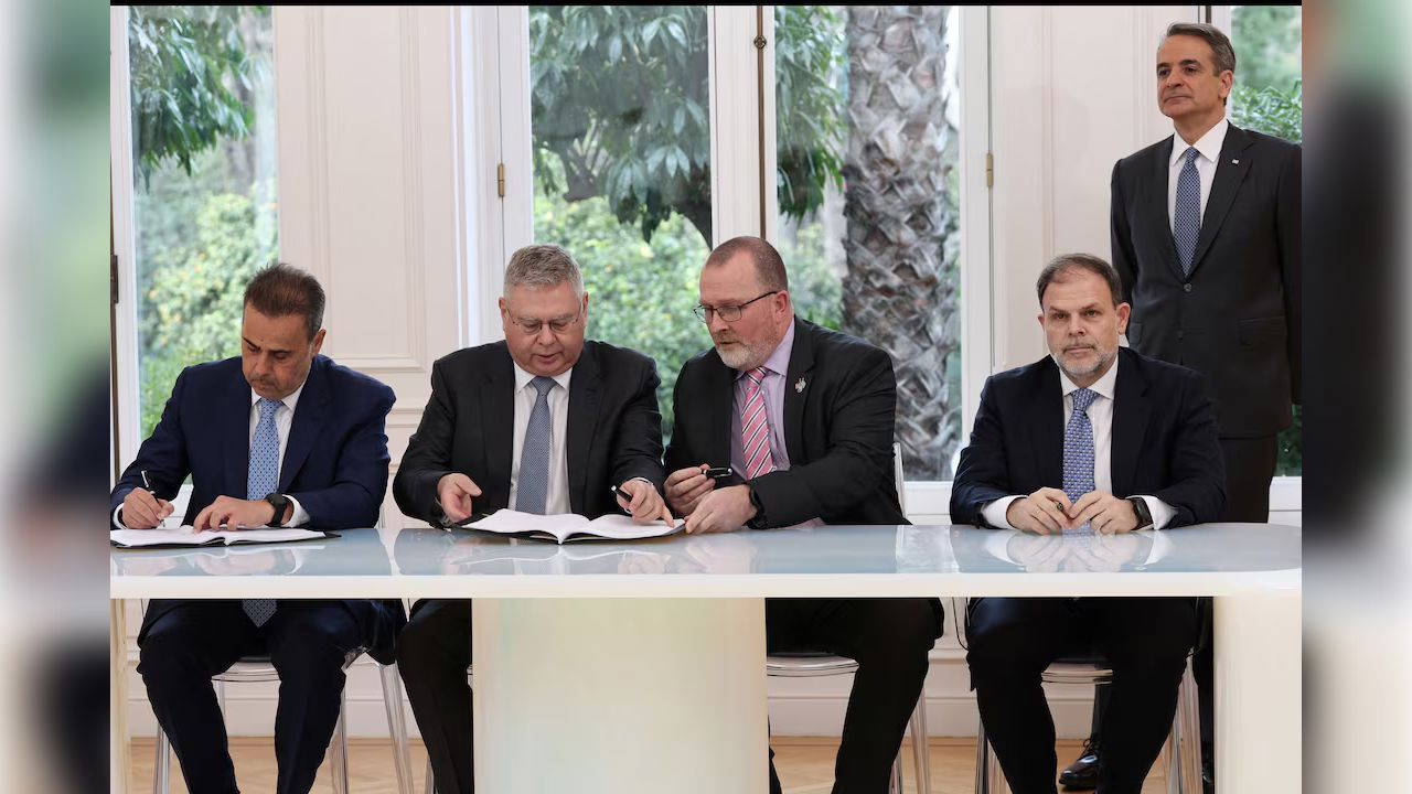 Yunanistan hidrokarbon için düğmeye bastı