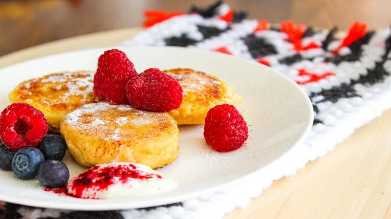 Rus mutfağının kahvaltı klasiği: Syrniki