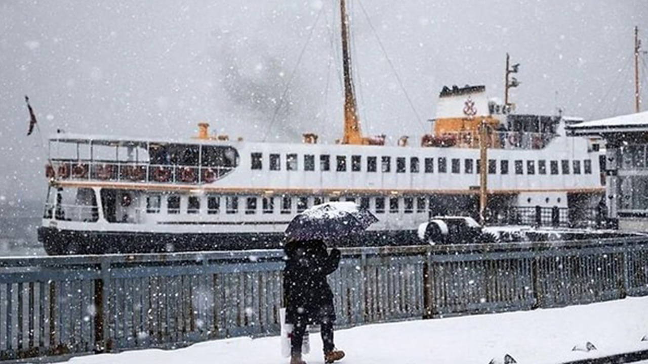 İstanbul'da 'kar' alarmı sonrası bazı vapur seferleri iptal!