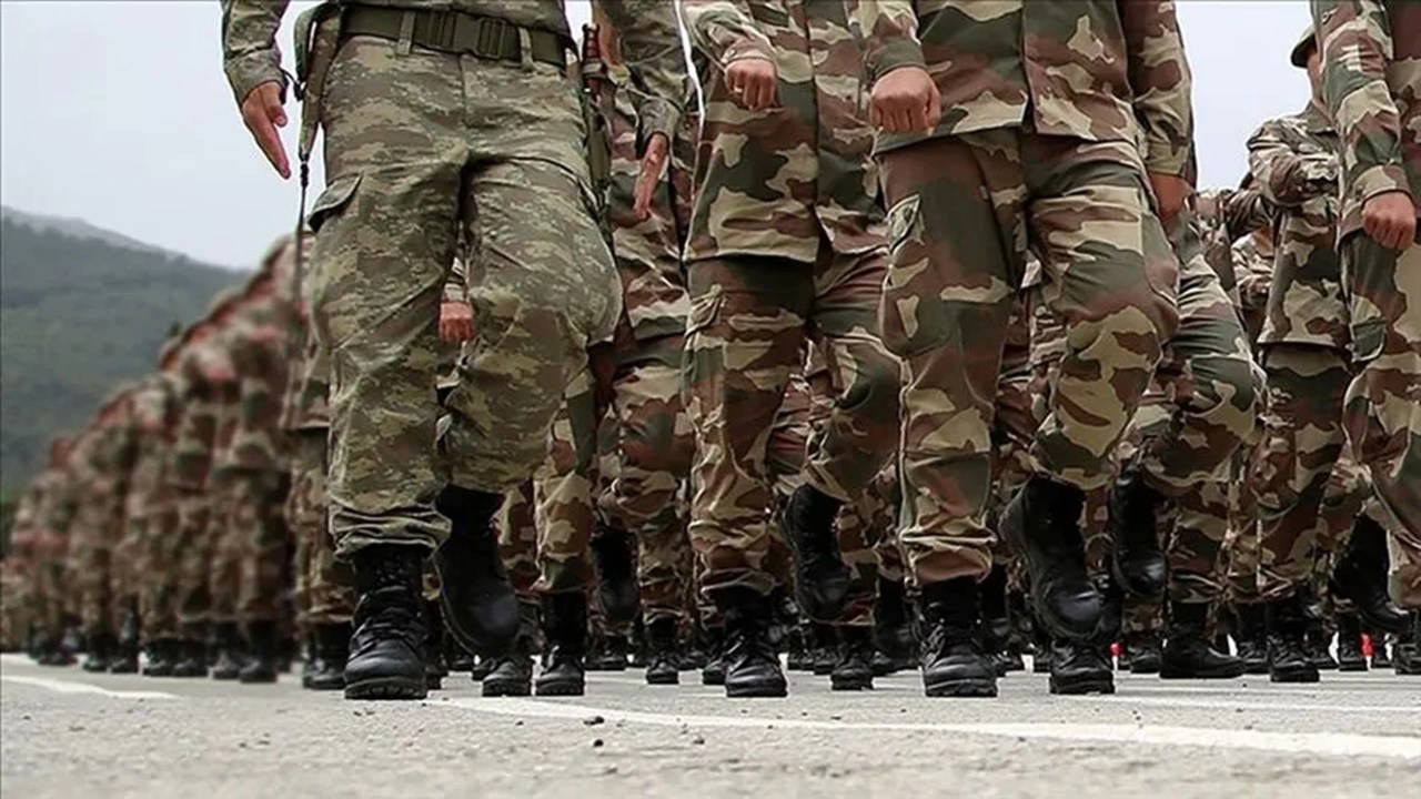 AKP'den gurbetçilere 'askerlik' muafiyeti geliyor