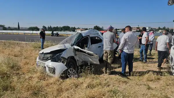 Gaziantep'te YKS yolunda kaza: 1'i ağır 2 öğrenci yaralandı