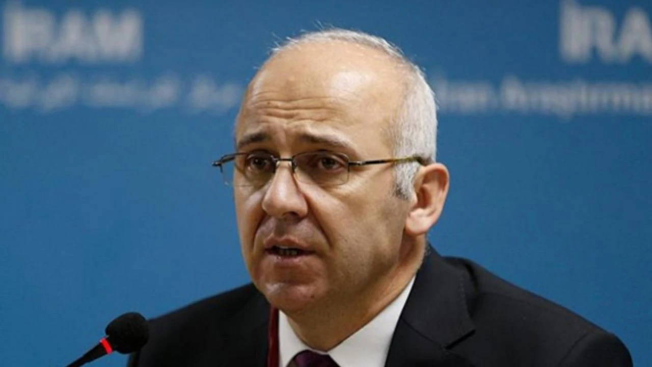 SBF profesörü 10 Kasım mevlidinden rahatsız oldu: 'Atatürk İslam'ı söküp atmaya çalışmışken...'