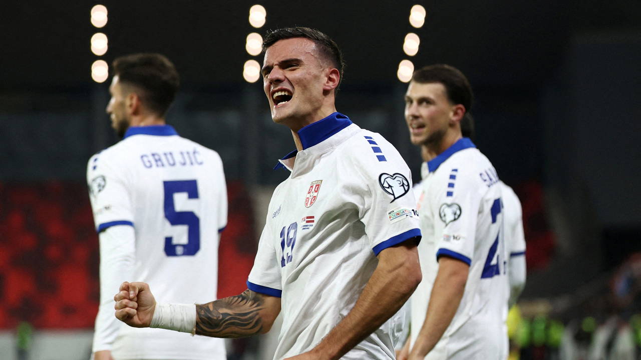 Sırbistan, Letonya'yı iki golle geçti!