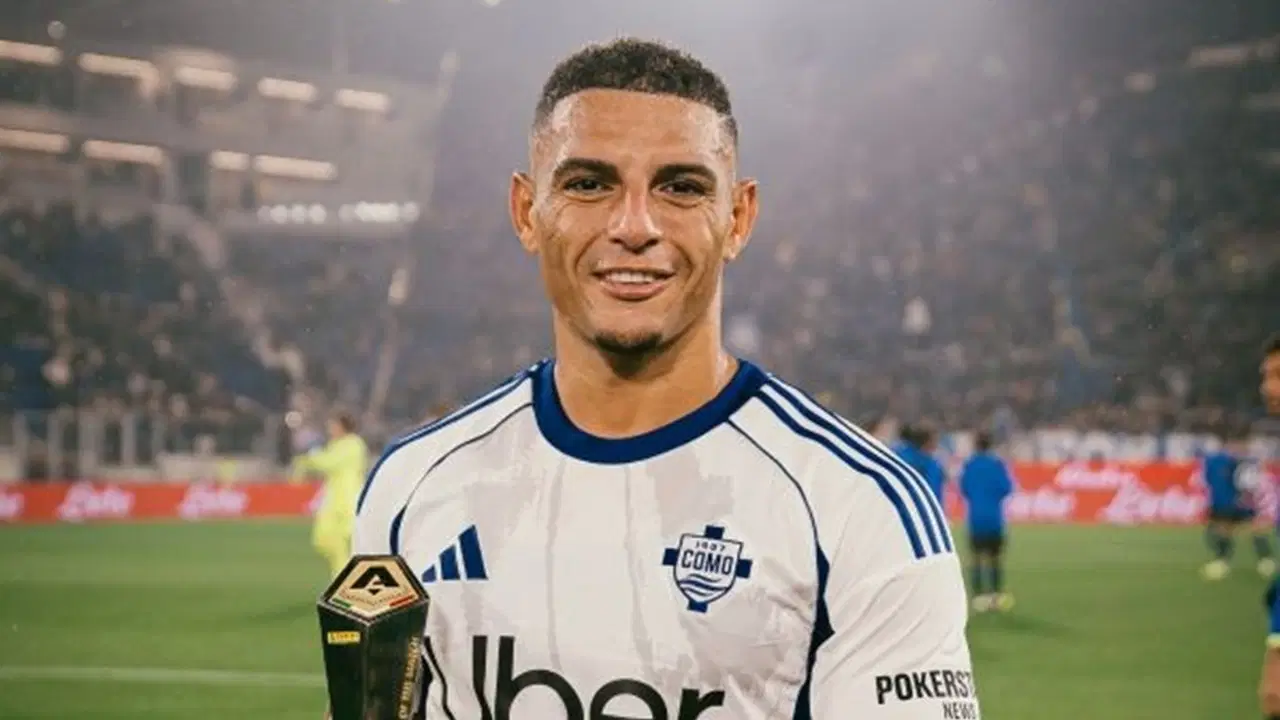 Como'da Diego Carlos farkı!