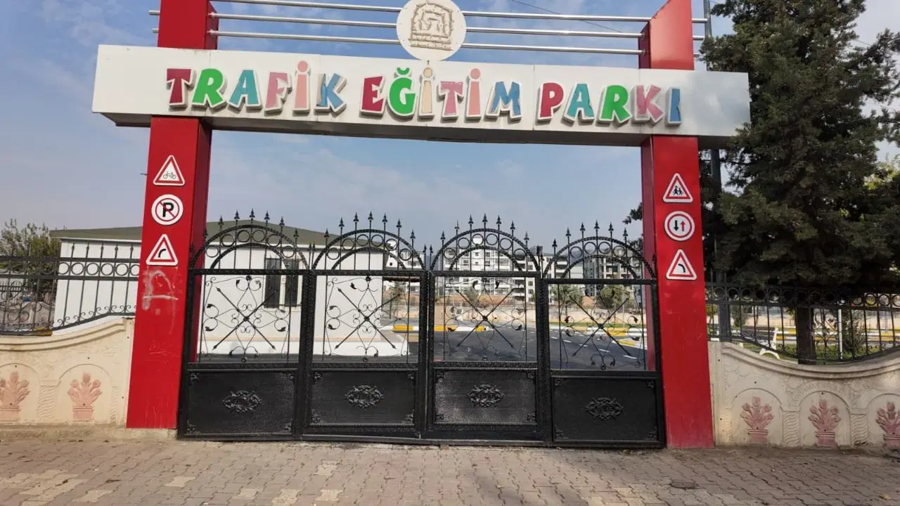 Adıyaman’da depremde zarar gören Trafik Parkı yenilendi