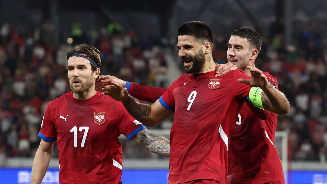 Mitrovic hat-trick yaptı: Sırbistan rahat kazandı!