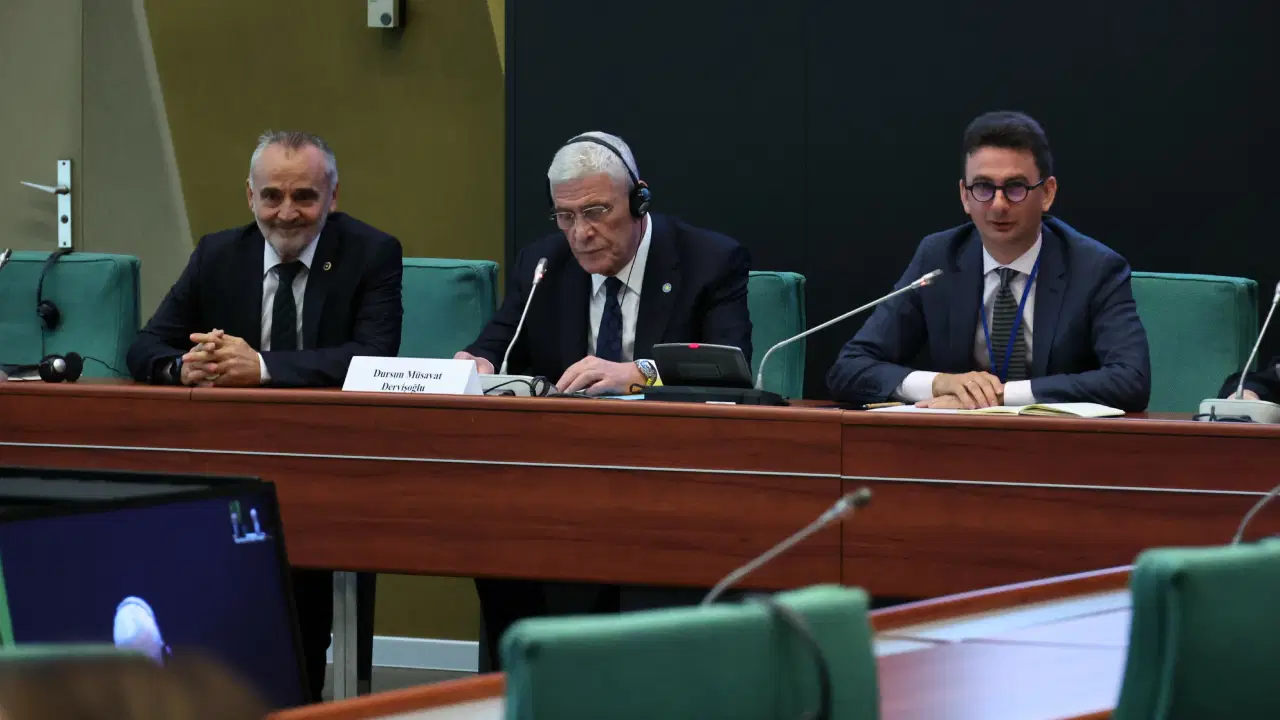 İYİ Parti Genel Başkanı Dervişoğlu: 'Operasyonların siyasi olduğu kanaati hakim'