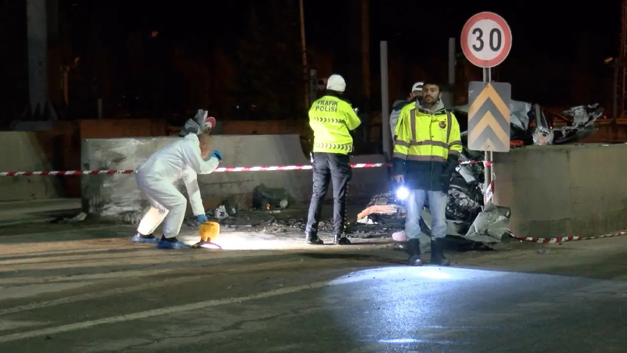 Tuzla'da feci kaza: Asistan doktor hayatını kaybetti!