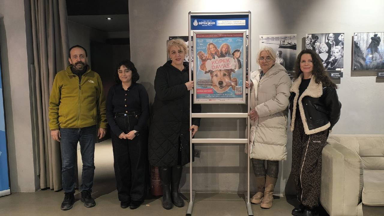 “Köpek Davası” Beyoğlu’nda: Sanatın gücüyle  hayvan hakları mücadelesi